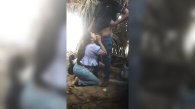 College girl blowjob sex caught on cam by stranger in jungle