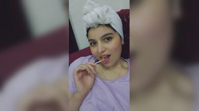 Kanpur big boobs muslim girl milky white body show naked