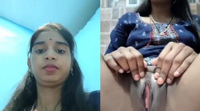 Horny Kanpur wife rubs G-spot on pussy and pisses on camera