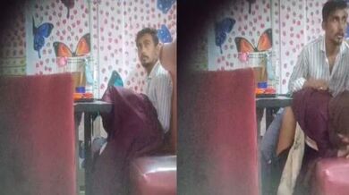 Agra hijab girl quick sex in restaurant with lusty BF clip