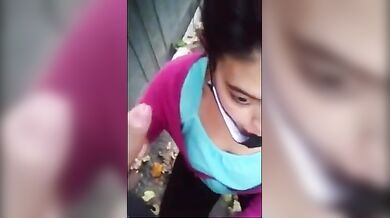 Mexican thick ass influencer enjoys sex with fan outdoors