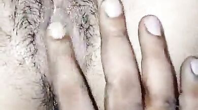 Andhra man licks and fingers neighbourhood wife hairy pussy