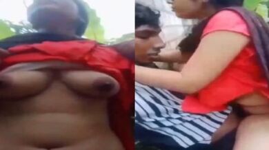 Unmarried Tamil girl fucked by village boy behind house clip
