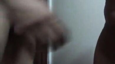 Madurai house owner enjoys deepthroat with PG girl on camera
