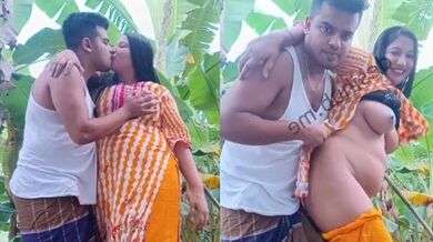 Bangla boudi boobs sucked in banana field by village lover