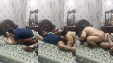 Desi chubby MILF records chudai in neighbour's bedroom clip